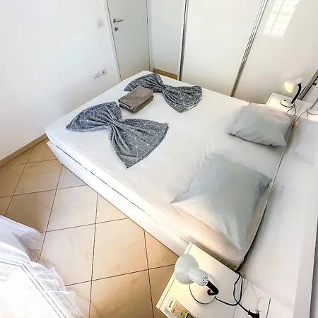 Apartment Sunset Coast Retreat A18 *