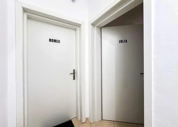 Sunset Coast Retreat A18 * Durrës